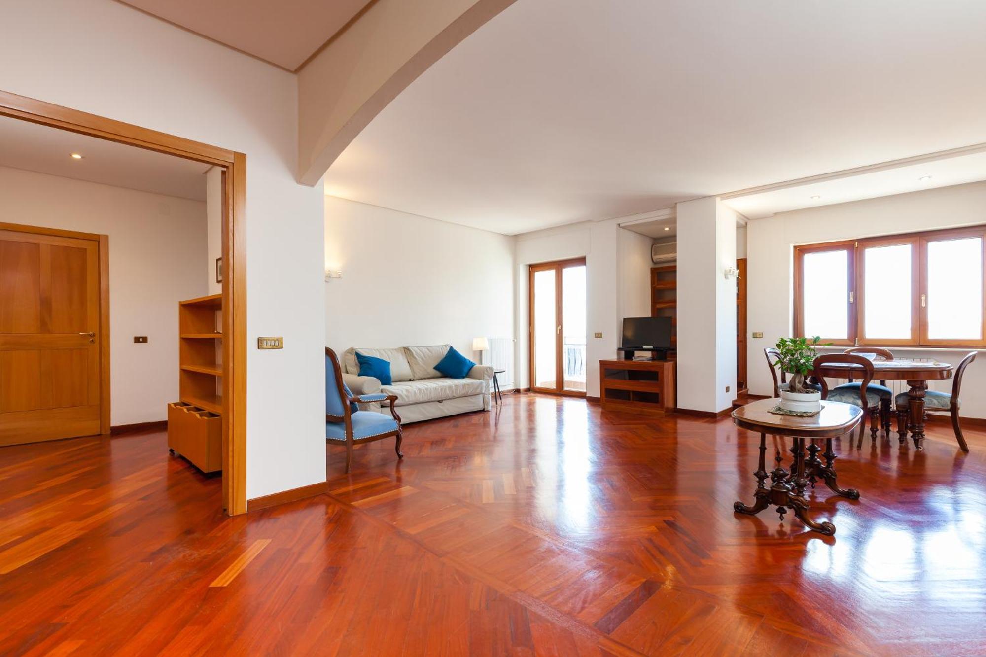 Cervantes I - Bh 65 Napoli Dış mekan fotoğraf